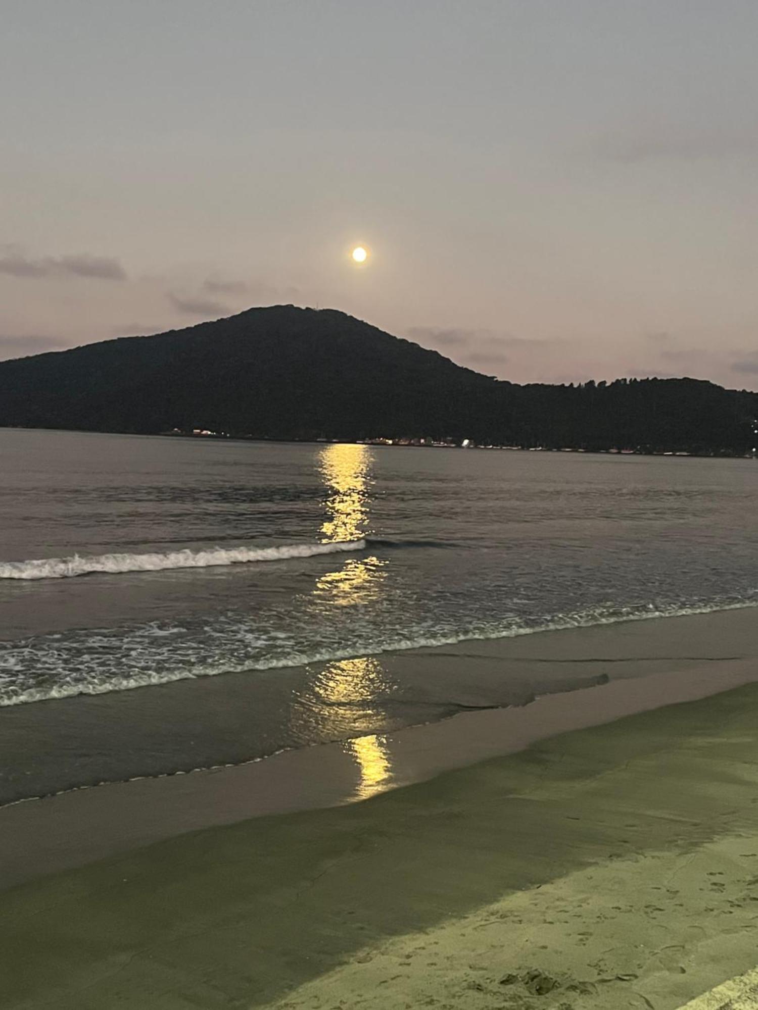 Апартаменты Ubatuba-Itagua Экстерьер фото